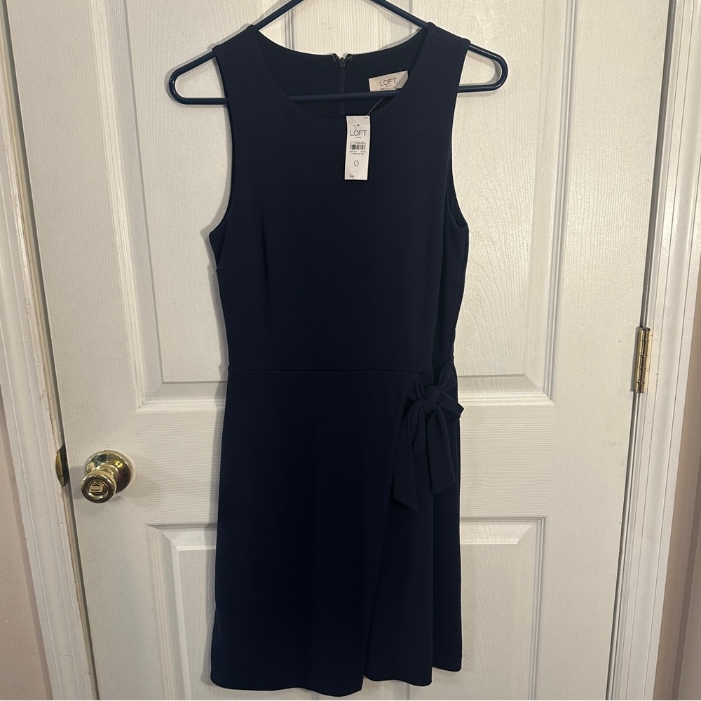 Ann Taylor Elegant Navy Sleeveless Dress